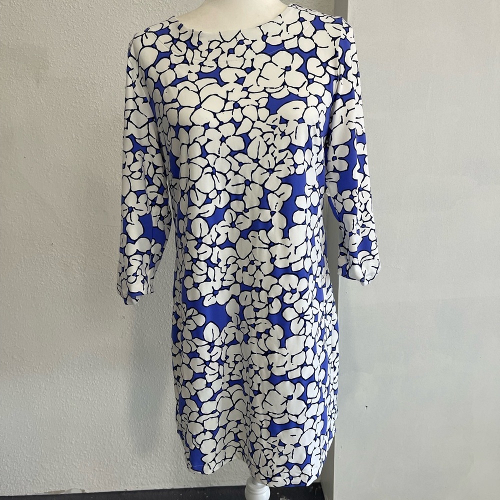 MAHI GOLD Blue and White Floral Midi Dress